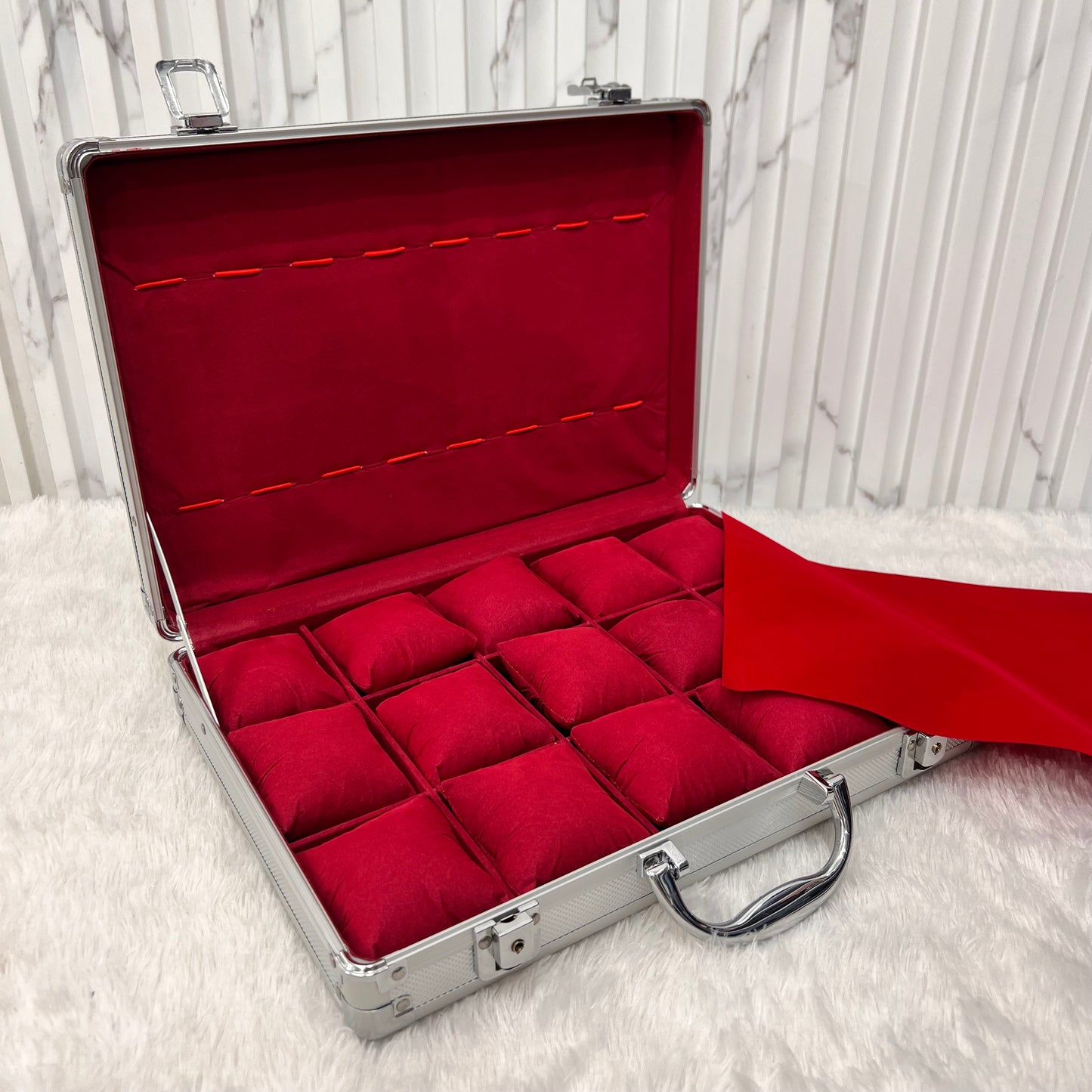 DON WATCH SUITCASE
