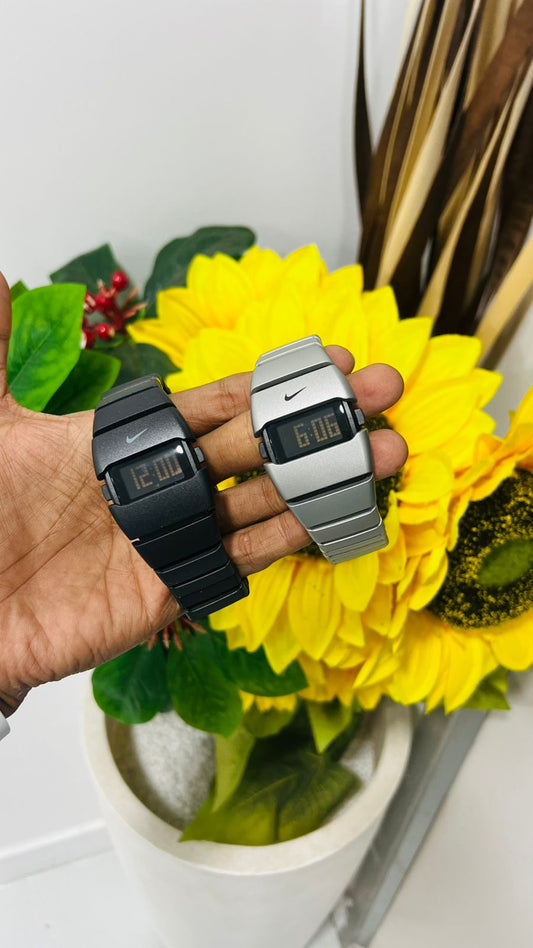 NIKE WATCH