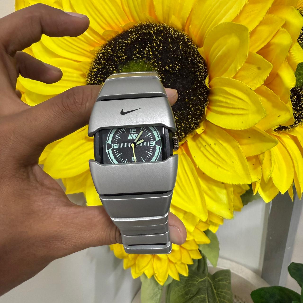 Most stylish trending watch 2025