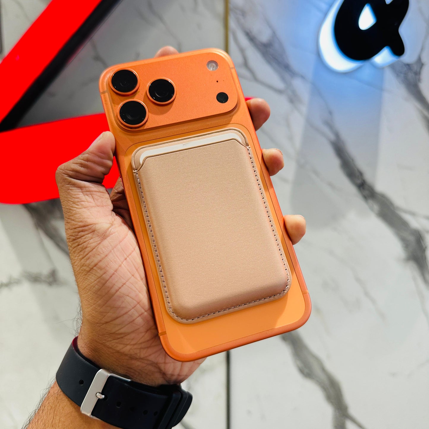 MAGSAFE LEATHER WALLET