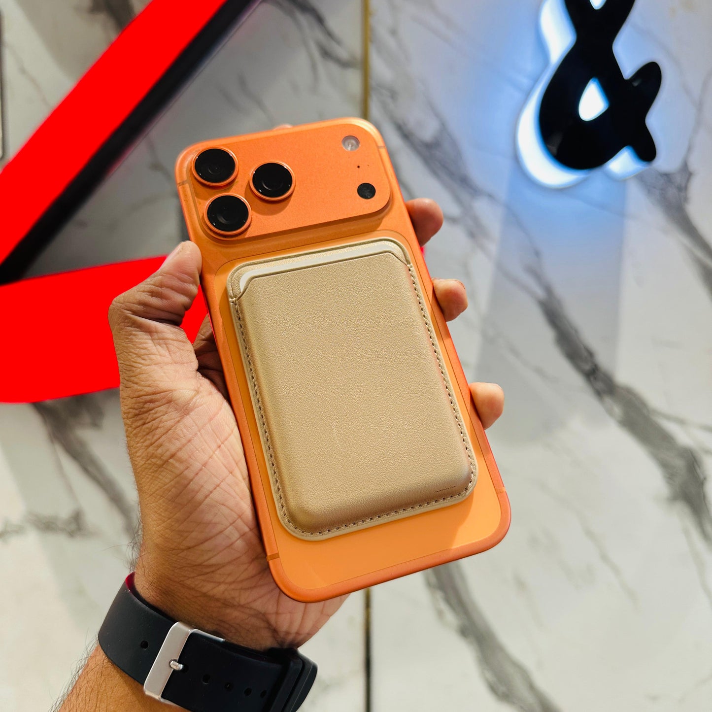 MAGSAFE LEATHER WALLET